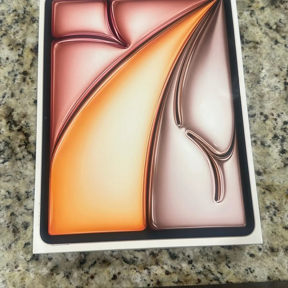 iPad air 13 inches 256 GB nearly new